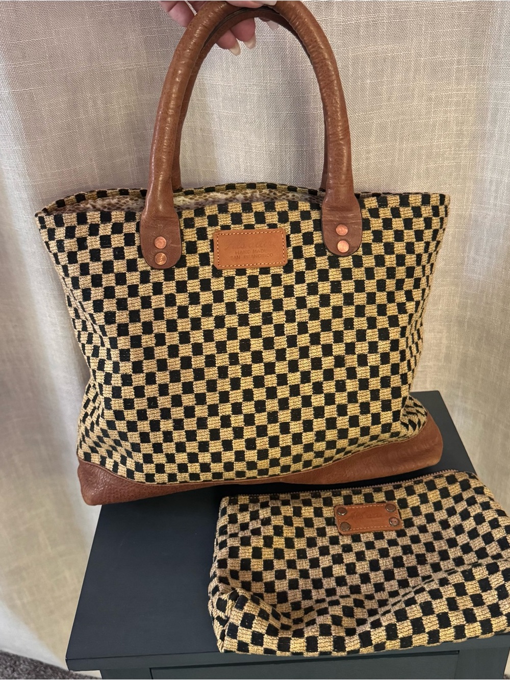 Al’s Attire Black and tan checkered hand bag with matching pouch ✨one of a kind✨